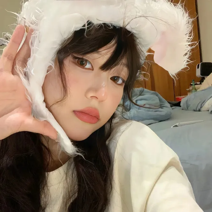 【极限生存】《朋友游戏》漫改真人版全集：被迫背上巨额债务的高中生，友谊在金钱面前的残酷考验